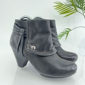 OTBT Ballard Wa Women's Size 8 Black Leather Ankle Booties Heel Boho Shoes